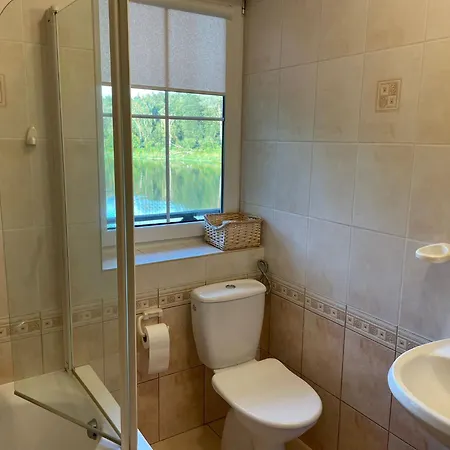 Dom Nad Samym Bugiem 2h Od Warszawy 別荘 *