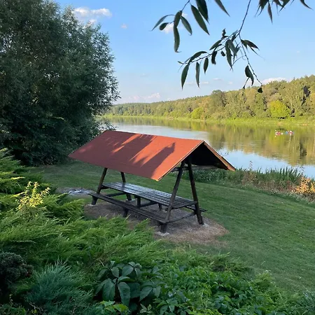 Dom Nad Samym Bugiem 2h Od Warszawy 別荘