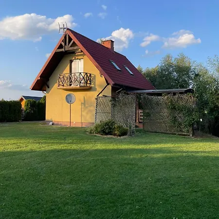 Dom Nad Samym Bugiem 2h Od Warszawy Сasa de vacaciones