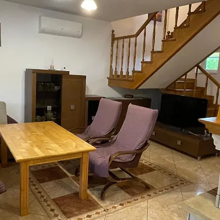 Dom Nad Samym Bugiem 2h Od Warszawy Сasa de vacaciones Klepaczew