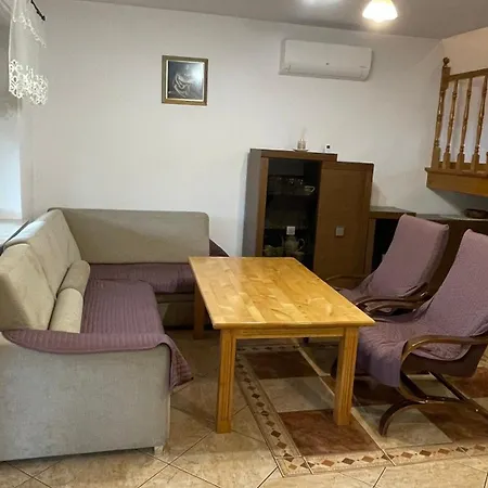 Сasa de vacaciones Dom Nad Samym Bugiem 2h Od Warszawy